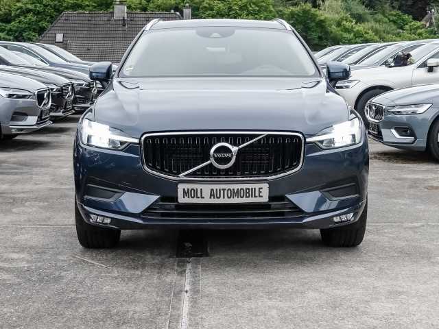 Volvo  Momentum Pro AWD B4 Diesel EU6d Allrad Navi Leder digitales Cockpit Soundsystem