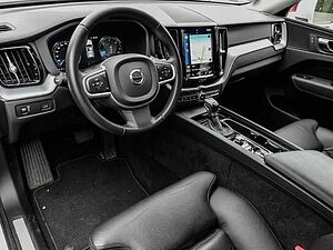 Volvo  Momentum Pro 2WD D4 EU6d-T Navi Leder digitales Cockpit Memory Sitze Soundsystem