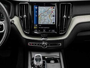 Volvo  Inscription AWD B4 Diesel EU6d Allrad StandHZG AHK Navi Leder digitales Cockpit