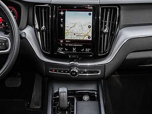 Volvo  Momentum Pro AWD B4 Diesel EU6d Allrad StandHZG Navi digitales Cockpit Soundsyst