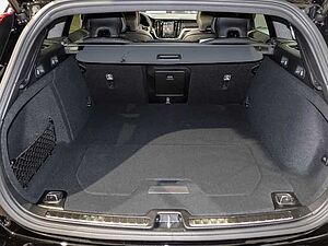 Volvo  Kombi Plus Dark B4 Mild-Hybrid  Benzin EU6d