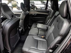 Volvo  Plus Bright AWD B5 Diesel EU6d 7-Sitzer Allrad AD StandHZG digitales Cockpit Mem