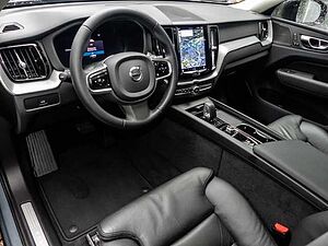 Volvo  Plus Dark 2WD B4 Benzin EU6d AHK digitales Cockpit Memory Sitze Soundsystem