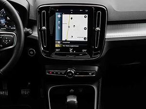 Volvo  Momentum Pro 2WD T3 EU6d AHK Navi digitales Cockpit Soundsystem HarmanKardon LED