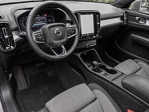 Volvo  Core 2WD B3 EU6d AHK Navi digitales Cockpit Memory Sitze Soundsystem LED Sperrdi