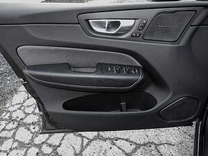 Volvo  Plus Dark Recharge Plug-In Hybrid AWD T8 Twin Engine EU6d StandHZG Leder digital