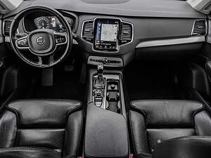 Volvo  Momentum AWD T5 EU6d-T AHK Navi Leder digitales Cockpit Soundsystem LED Kurvenli