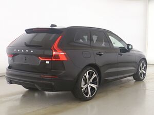 Volvo  Ultra Dark Recharge Plug-In Hybrid AWD T8 Twin Engine EU6d HUD AD StandHZG AHK