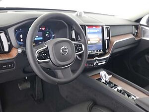 Volvo  Ultra Dark Recharge Plug-In Hybrid AWD T8 Twin Engine EU6d HUD AD StandHZG AHK