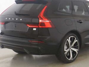 Volvo  Ultra Dark Recharge Plug-In Hybrid AWD T8 Twin Engine EU6d HUD AD StandHZG AHK