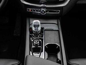 Volvo  Plus Black Edition Recharge Plug-In Hybrid AWD T8 Twin Engine EU6d AD StandHZG