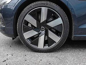 Volvo  Kombi Plus Bright Recharge Plug-In Hybrid AWD T6 Twin Engine EU6d StandHZG digit