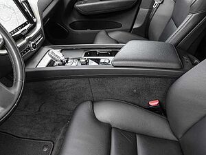 Volvo  Inscription 2WD B4 Benzin EU6d digitales Cockpit Memory Sitze Soundsystem 360 Ka