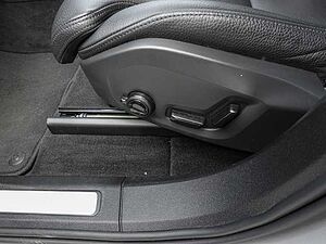 Volvo  Inscription 2WD B4 Benzin EU6d digitales Cockpit Memory Sitze Soundsystem 360 Ka
