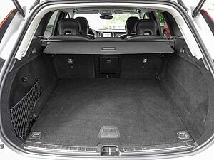Volvo  Inscription 2WD B4 Benzin EU6d digitales Cockpit Memory Sitze Soundsystem 360 Ka