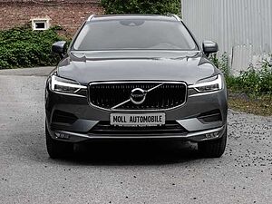 Volvo  Momentum Pro AWD B4 Diesel EU6d Allrad StandHZG Navi digitales Cockpit Soundsyst