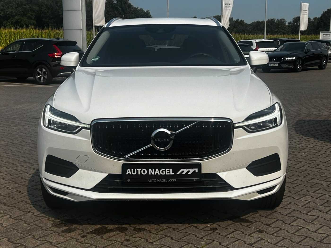 Volvo  D4 Autom. Momentum Pro