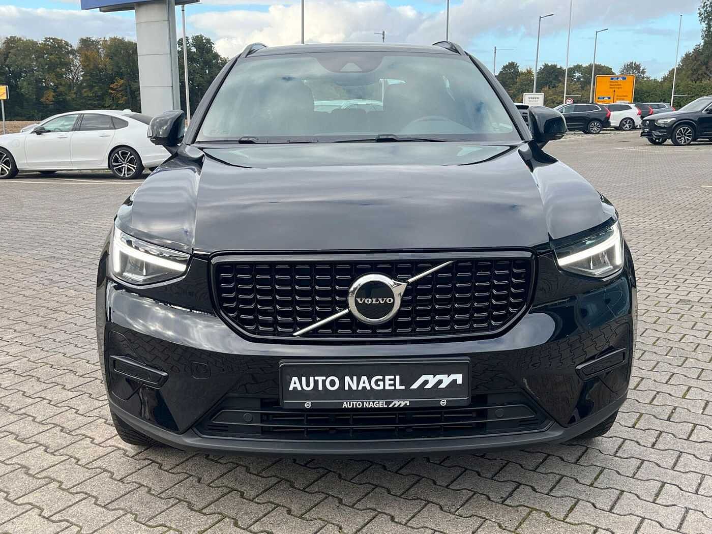 Volvo  T4 2WD Plus Dark Plug-In |H&K|CAM|NAVI|LED|