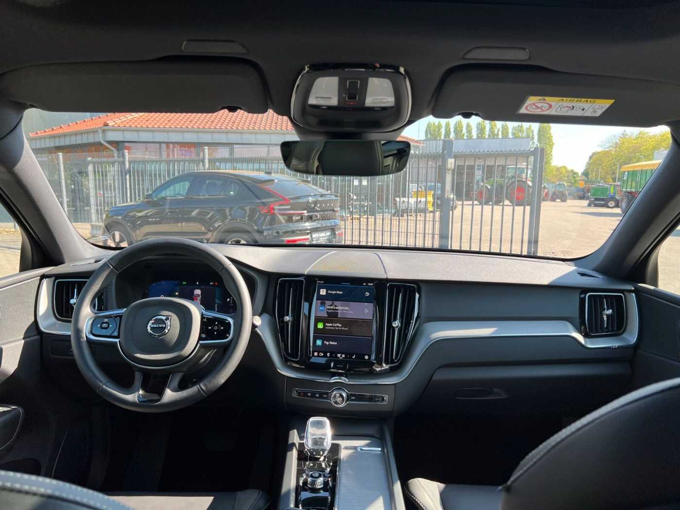 Volvo  B5 AWD Plus Black Edition PANO|STANDH|360CA