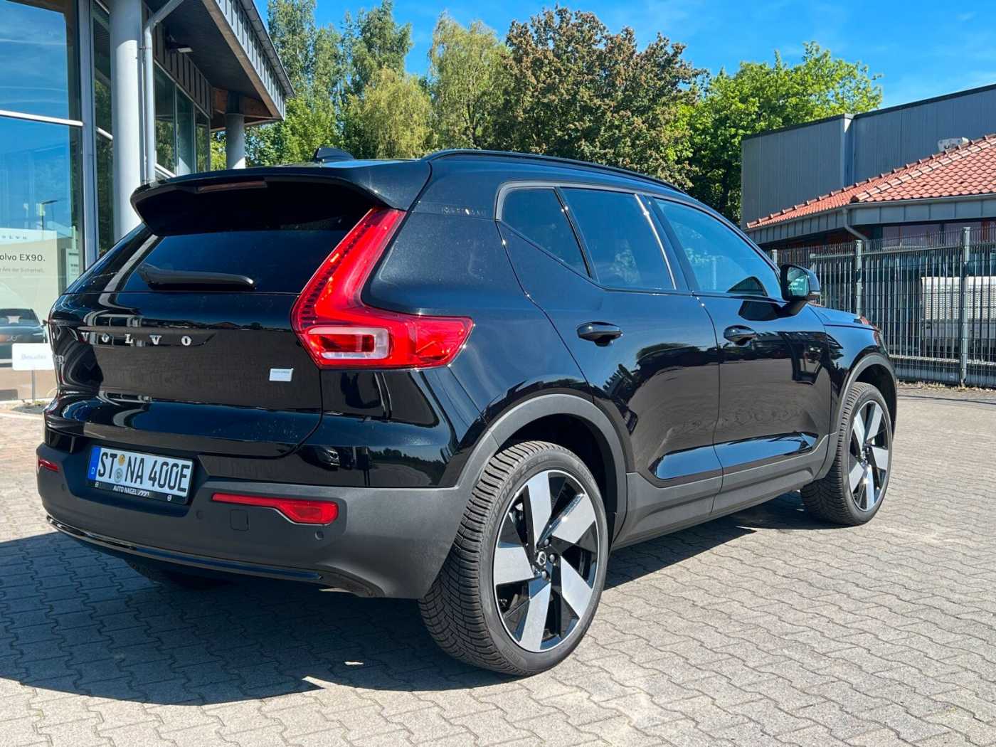 Volvo  Recharge Extended Range Plus |20'|CONNECT|