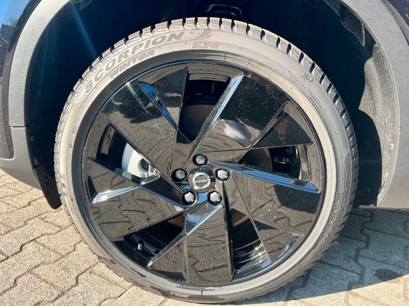 Volvo  Recharge Plus Dark STANDH|LED|CAM|