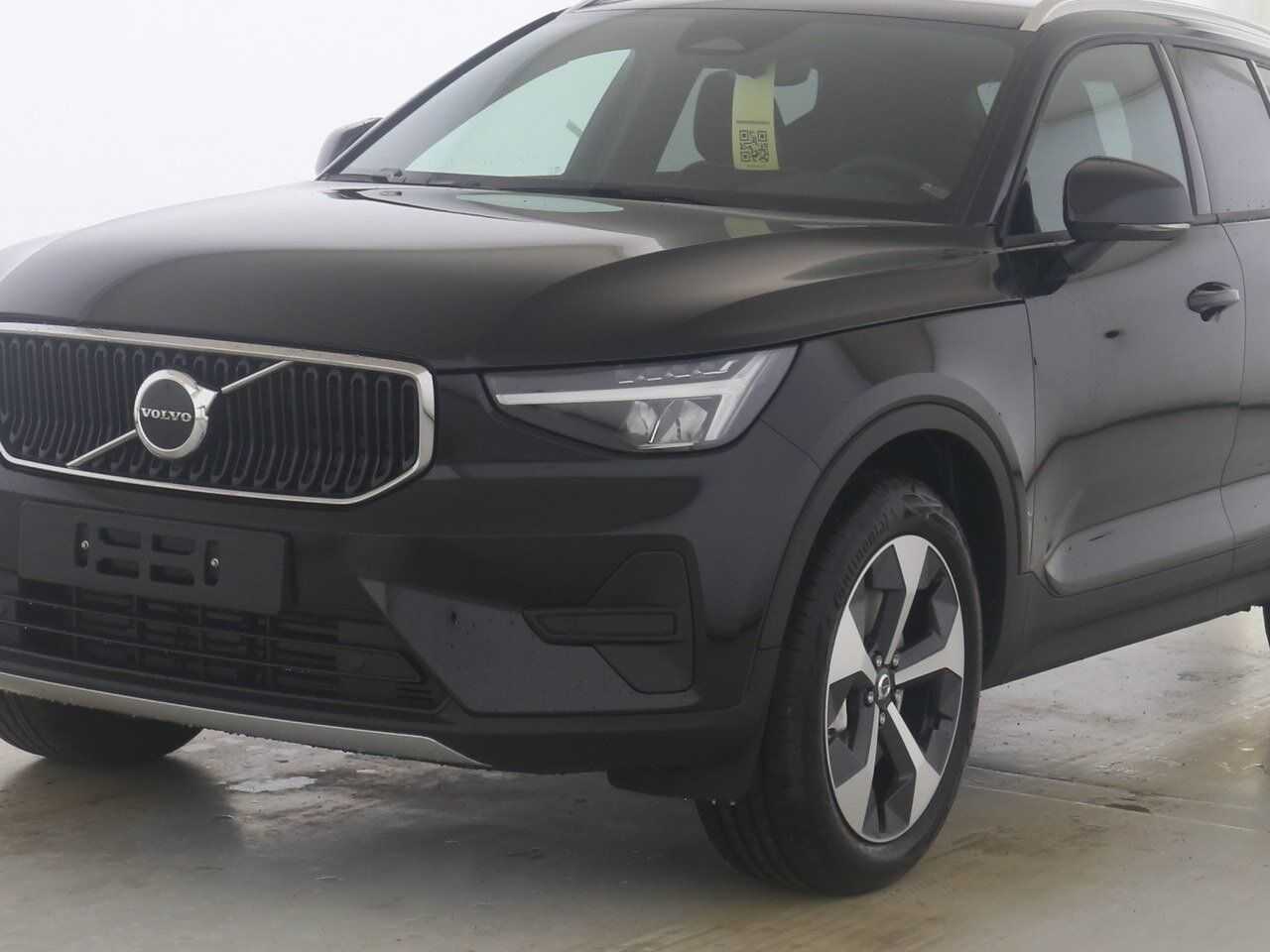 Volvo  Autom. B3 Core CONNECT|el. SITZE|19'ALU|LED|