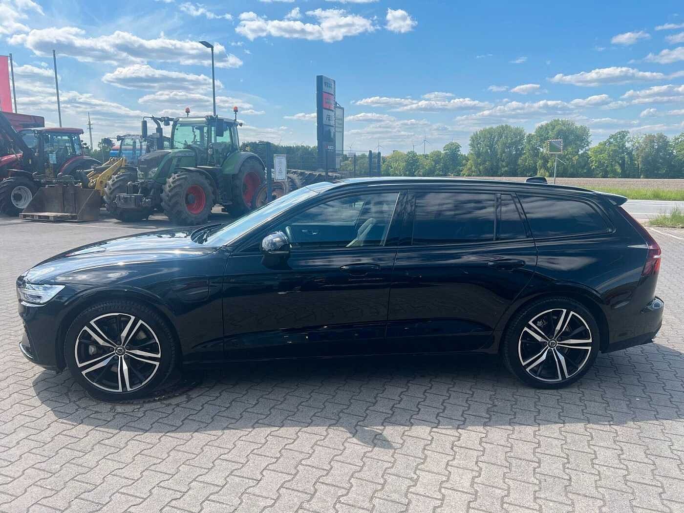 Volvo  Recharge T6 R Design LONG RANGE