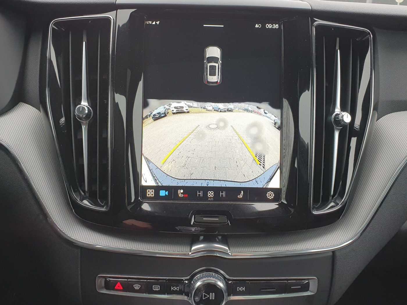 Volvo  Recharge T6 Plus Black Edition 21'|LED|PANO