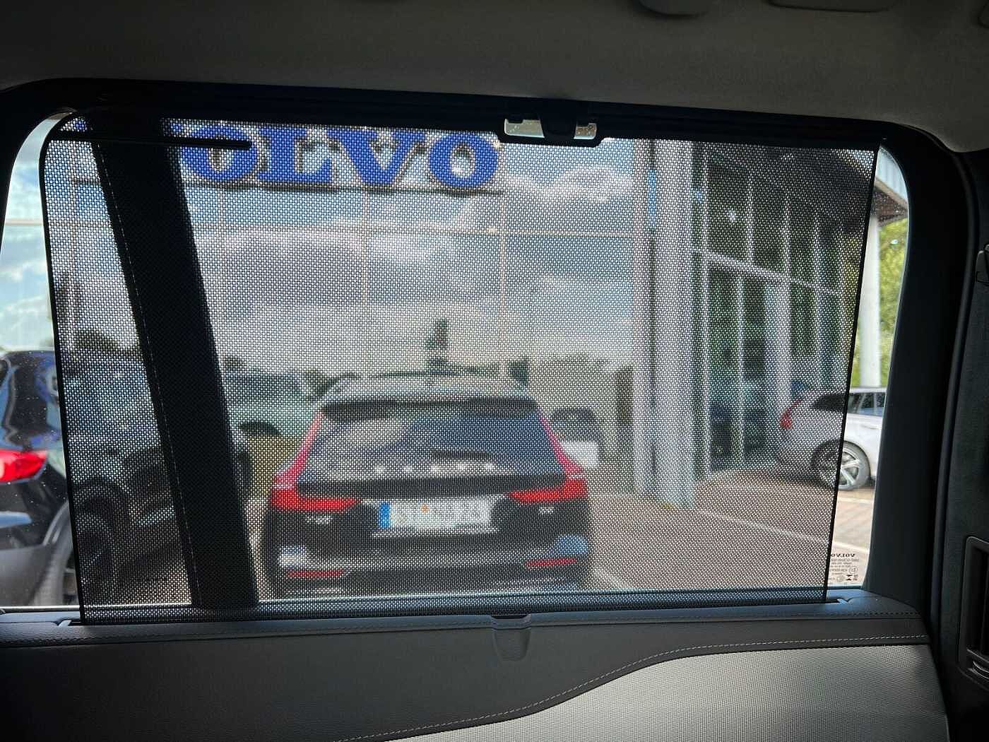 Volvo  Recharge T8 Ultra Bright |LED|PANO|MEMORY|