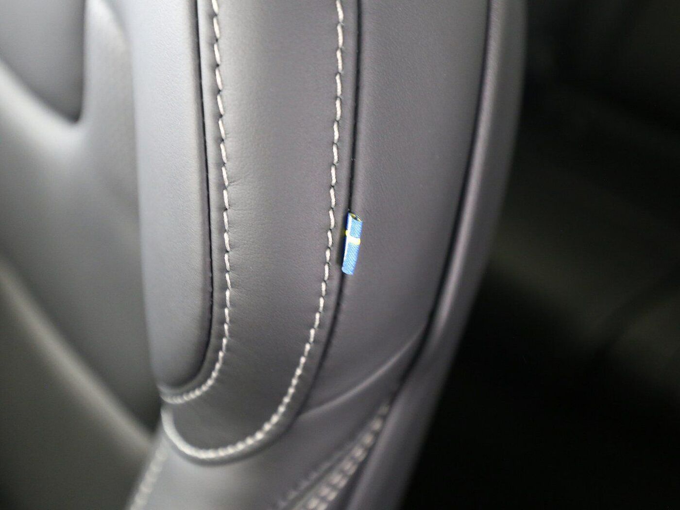 Volvo  Recharge T8 Plus Black Edition HEAD UP|HK|