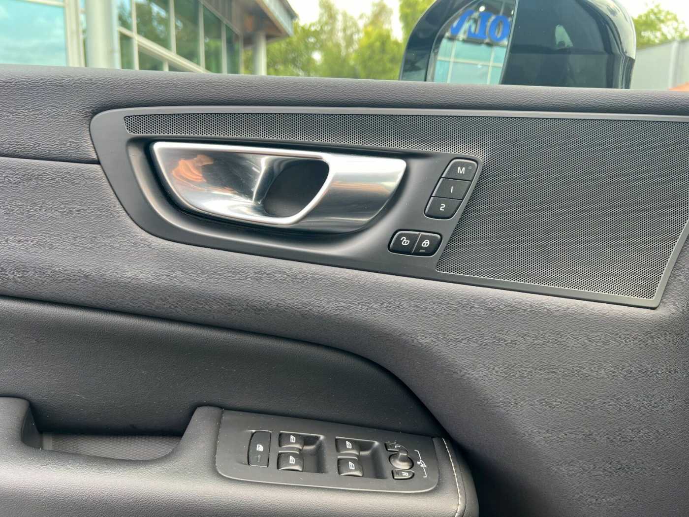 Volvo  T6 Twin Engine AWD R-Design PANO|MEMORY|LED