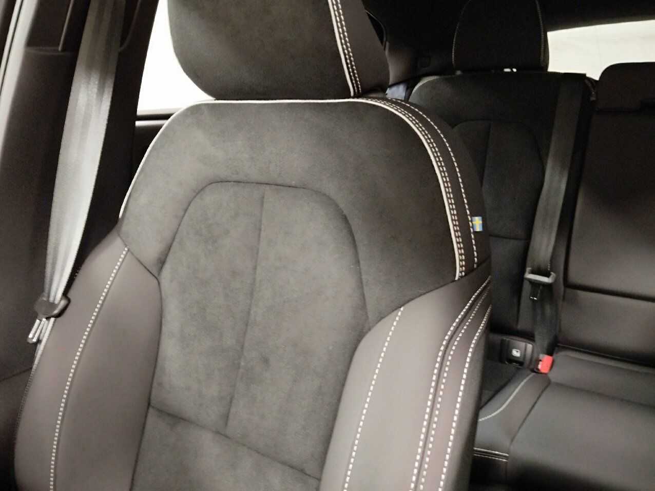 Volvo  Recharge Single Plus PANO|ALCANTARA|