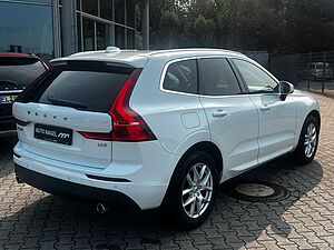 Volvo  D4 Autom. Momentum Pro