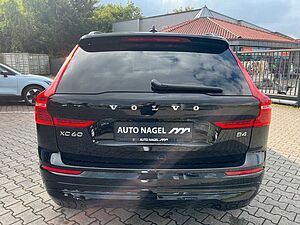 Volvo  B4 Autom. Core Keyless Go | Acc | H&K Sound