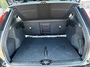 Volvo  Extended Range Black Edition Plus |AHK|20'|