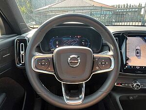 Volvo  Extended Range Black Edition Plus |AHK|20'|