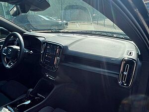 Volvo  Extended Range Black Edition Plus |AHK|20'|