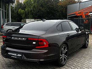 Volvo  T8 Twin Engine AWD Ultimate Dark B&W|20'|ALU