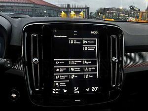 Volvo  T5 TwinEng R-Design Plug-In Navi/Autom. /LED