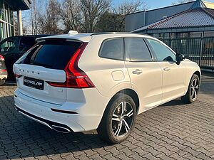 Volvo  T8 Twin Engine AWD R-Design Plug-In |PANO|