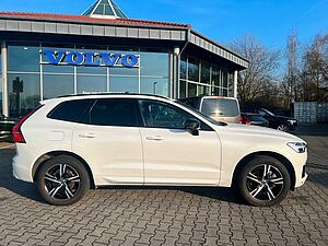 Volvo  T8 Twin Engine AWD R-Design Plug-In |PANO|