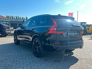Volvo  B5 AWD Plus Black Edition PANO|STANDH|360CA