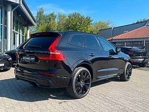 Volvo  B5 AWD Plus Black Edition PANO|STANDH|360CA