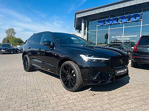 Volvo  B5 AWD Plus Black Edition PANO|STANDH|360CA