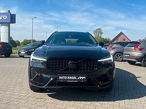 Volvo  B5 AWD Plus Black Edition PANO|STANDH|360CA