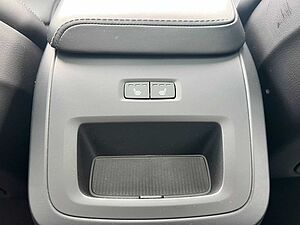 Volvo  T8 AWD Inscription Plug-In |AHK|HEAD-UP|B&W