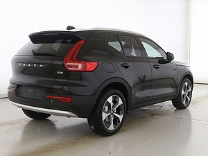 Volvo  Autom. B3 Core CONNECT|el. SITZE|19'ALU|LED|
