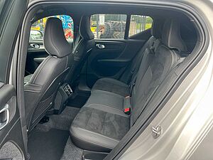 Volvo  B3 Autom. Core CONNECT|el. SITZE|LED|