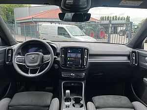 Volvo  B3 Autom. Core CONNECT|el. SITZE|LED|