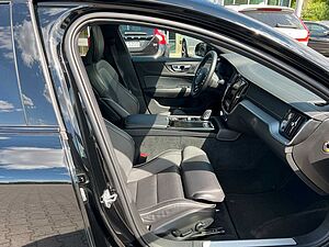 Volvo  Recharge T6 R Design LONG RANGE